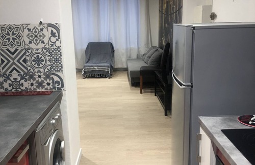 Deville-les-Rouen Apartamento | F3 with 3 BEDS + Free Parking