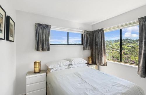 Surf Beach Casa | Fab 3-Bed Stay with Great Outdoors & Water Views