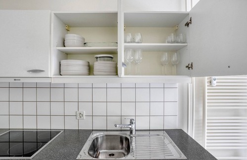 Breite Apartamento | Fab Breite 2BR w/ Storage, 4 min to Main Station, by Blueground