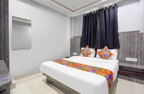 Andheri West Hotel | FabExpress 7 AM