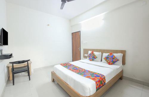 Bengaluru Hotel | FabExpress Golden Grand Inn - Global Village