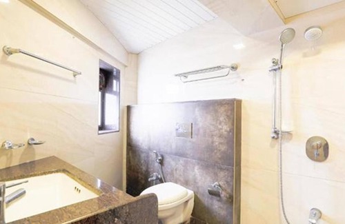 Andheri Hotel | Fabexpress Jk Regency