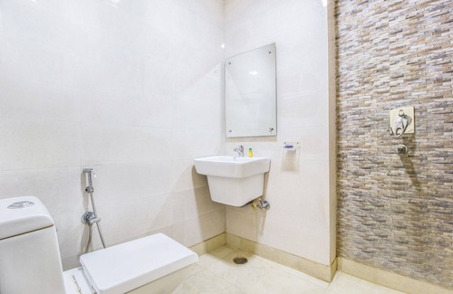 Motia Khan Hotel | Fabexpress Le Continental