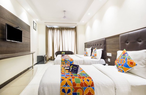 Motia Khan Hotel | Fabexpress Le Continental