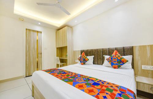 Adarsh Nagar Hotel | FabExpress Luxury Inn Adarsh Nagar Metro