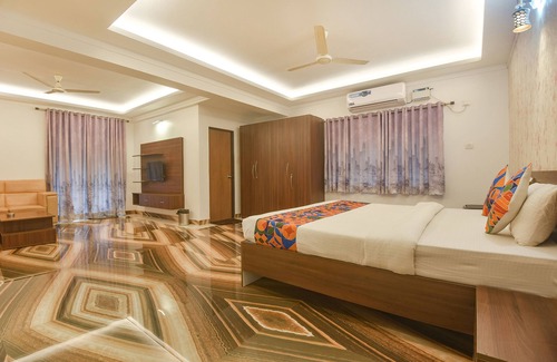 Morjim Hotel | Fabexpress Ma Homes