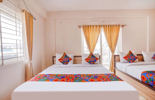 Yeshwanthpur Hotel | Fabexpress Ms Comforts