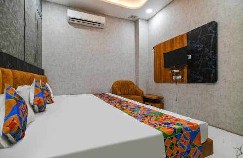 Ujjain Hotel | FabExpress Orbit