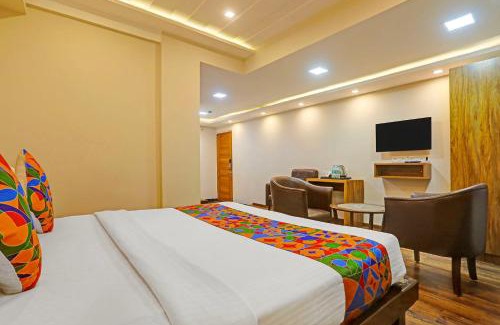 Bengaluru Hotel | FabExpress Pooja