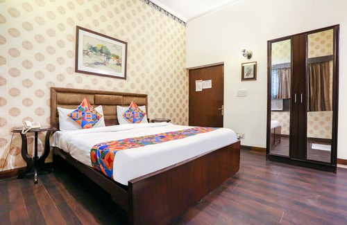 Delhi Hotel | Fabexpress Pulse Impulse