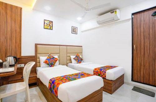 Mumbai Hotel | FabExpress Shahi Palace - Nr - Mumbai International Airport