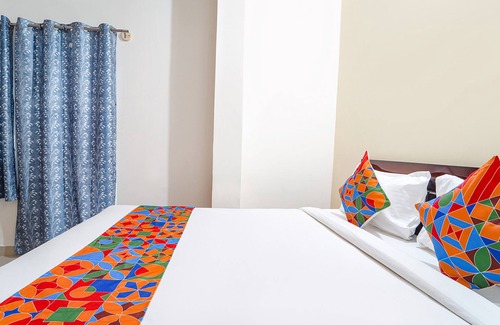 Krishnarajapura Hotel | Fabexpress Ss Suites