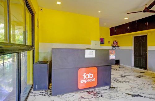 Morjim Hotel | FabHotel 29 Beach House