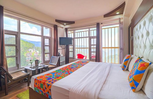 Shimla Hotel | FabHotel Alpine Hilldon