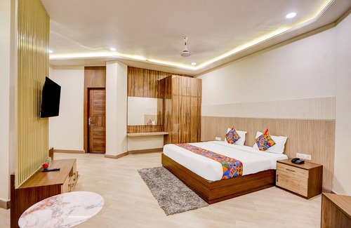 Kanpur Hotel | Fabhotel Aman Paradise