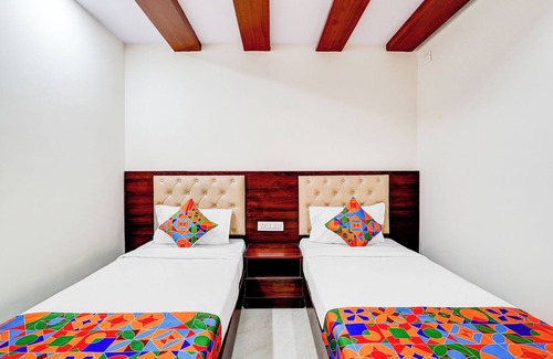 RR Nagar Hotel | Fabhotel Ar Daffodil Inn