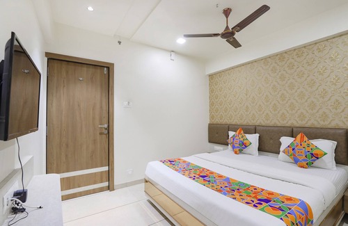 Ahmedabad Hotel | Fabhotel Bharosa Inn