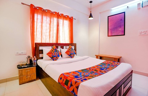 Phase 1 Hotel | Fabhotel Elegant Stay