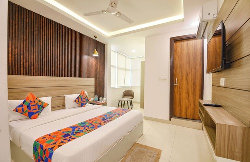 Noida Hotel | Fabhotel Ganeshwaram 141