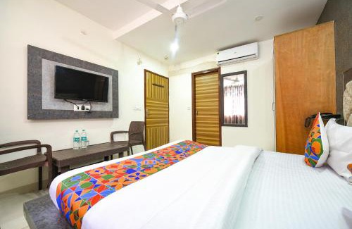 Kishangarh Hotel | FabHotel Green Valley