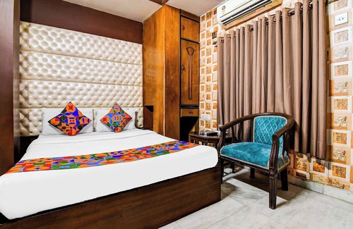 Taltala Hotel | Fabhotel Gulshan Palace