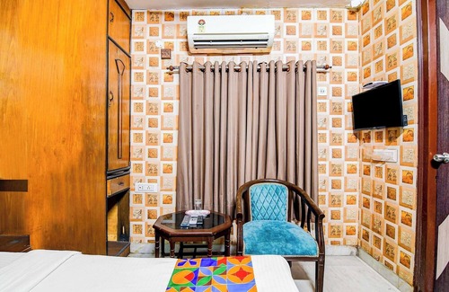 Taltala Hotel | Fabhotel Gulshan Palace