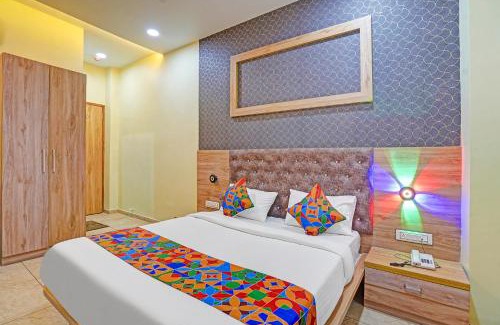 Ahmedabad Casa | FabHotel Hill Top Inn