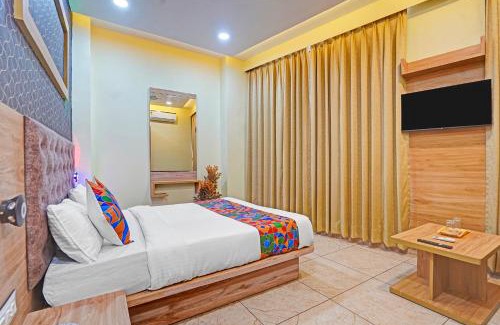 Ahmedabad Casa | FabHotel Hill Top Inn