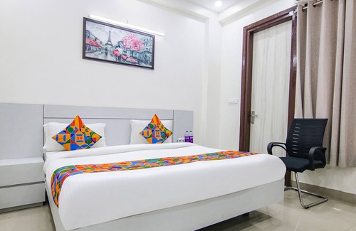 Sector 70 Hotel | Fabhotel Indigo