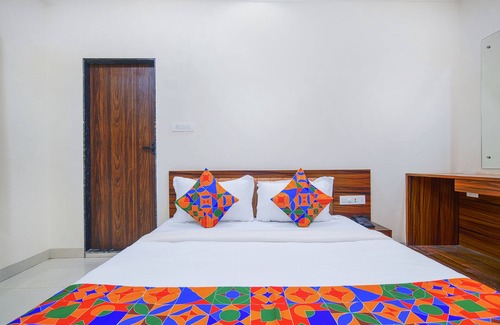 Indore Hotel | FabHotel J Palace
