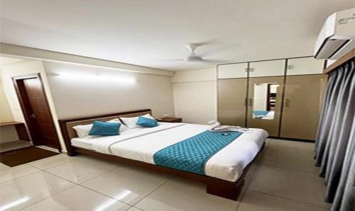 Kaloor Apartamento | FabHotel JK Grand