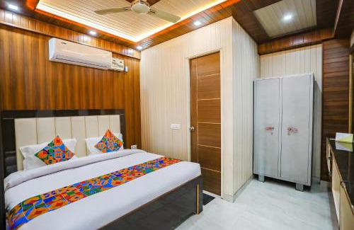 Bullawala Hotel | FabHotel JMS Residency