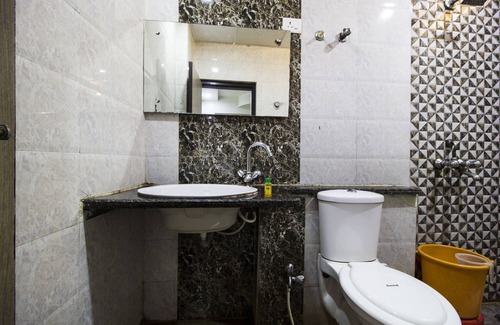 Ballygunge Hotel | Fabhotel Kgf