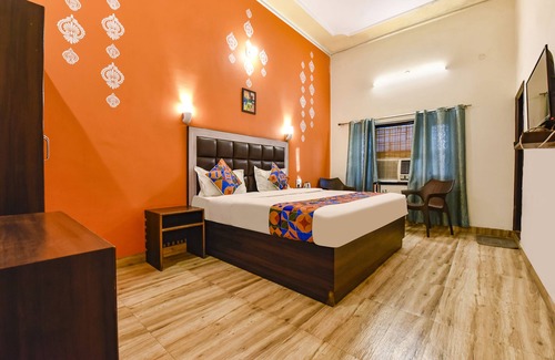 Dehradun Hotel | Fabhotel Kk Residency