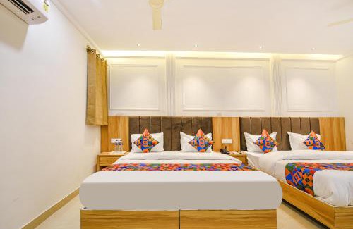 Amritsar Hotel | FabHotel Midway