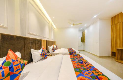 Amritsar Hotel | FabHotel Midway