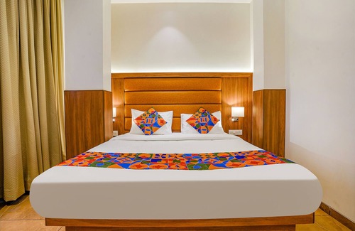 Rabale Hotel | Fabhotel Prime Landmark Aura