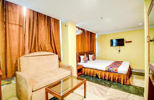 New Town Hotel | FabHotel Raj Darbar