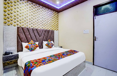Kanpur Hotel | Fabhotel Ratraksh