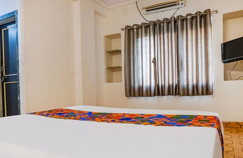 Nashik Hotel | Fabhotel Relax Inn