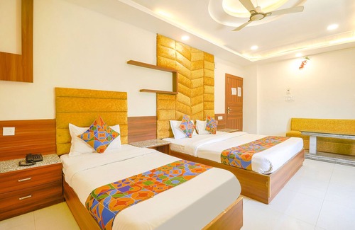 Gwalior Hotel | Fabhotel Royal Aanandam