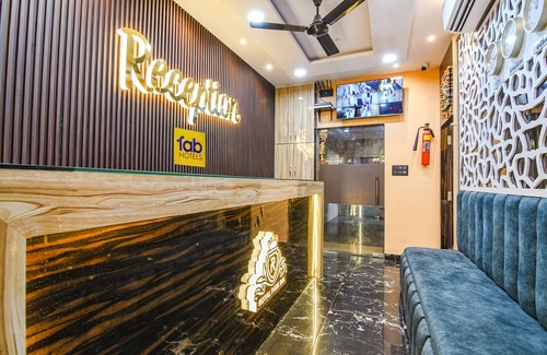 Taltala Hotel | Fabhotel Royal Park Inn