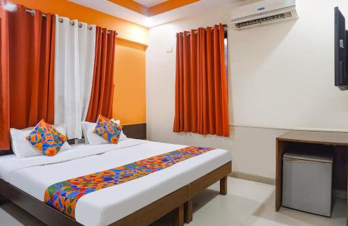 Pune Casa | FabHotel Royal Residency - Nr phoenix mall