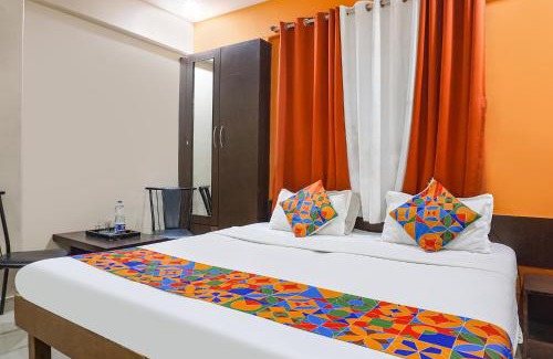 Pune Casa | FabHotel Royal Residency - Nr phoenix mall
