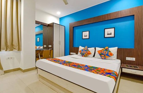 Jhotwara Hotel | Fabhotel Rushank Residency