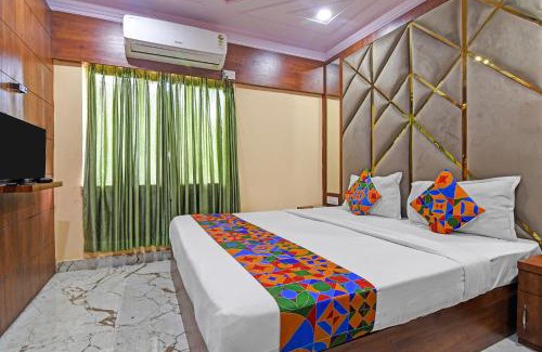 Taltala Hotel | FabHotel Samrat