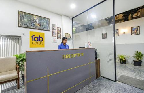Serilingampally Hotel | FabHotel SSR Ikon Suites - Nr Hyderabad Central University, Kondapur