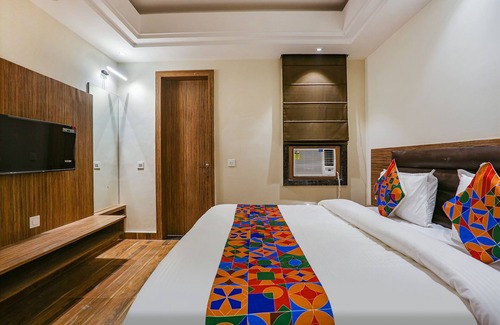 Kanpur Hotel | Fabhotel Stargaze