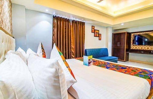 Patna Hotel | FabHotel SVR