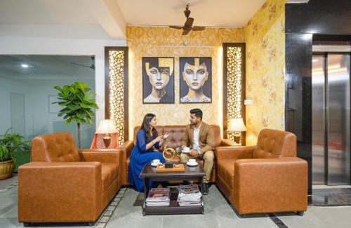 Kondapur Hotel | FabHotel The Botanica- Nr Hmwssb Kondapur section office-Masjid Banda, Kondapur
